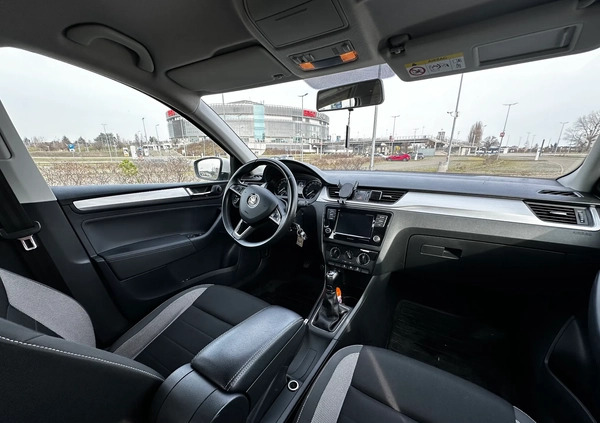 Skoda RAPID cena 39999 przebieg: 81300, rok produkcji 2017 z Sopot małe 172